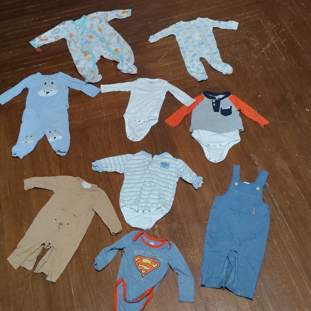 Baby clothes bundle